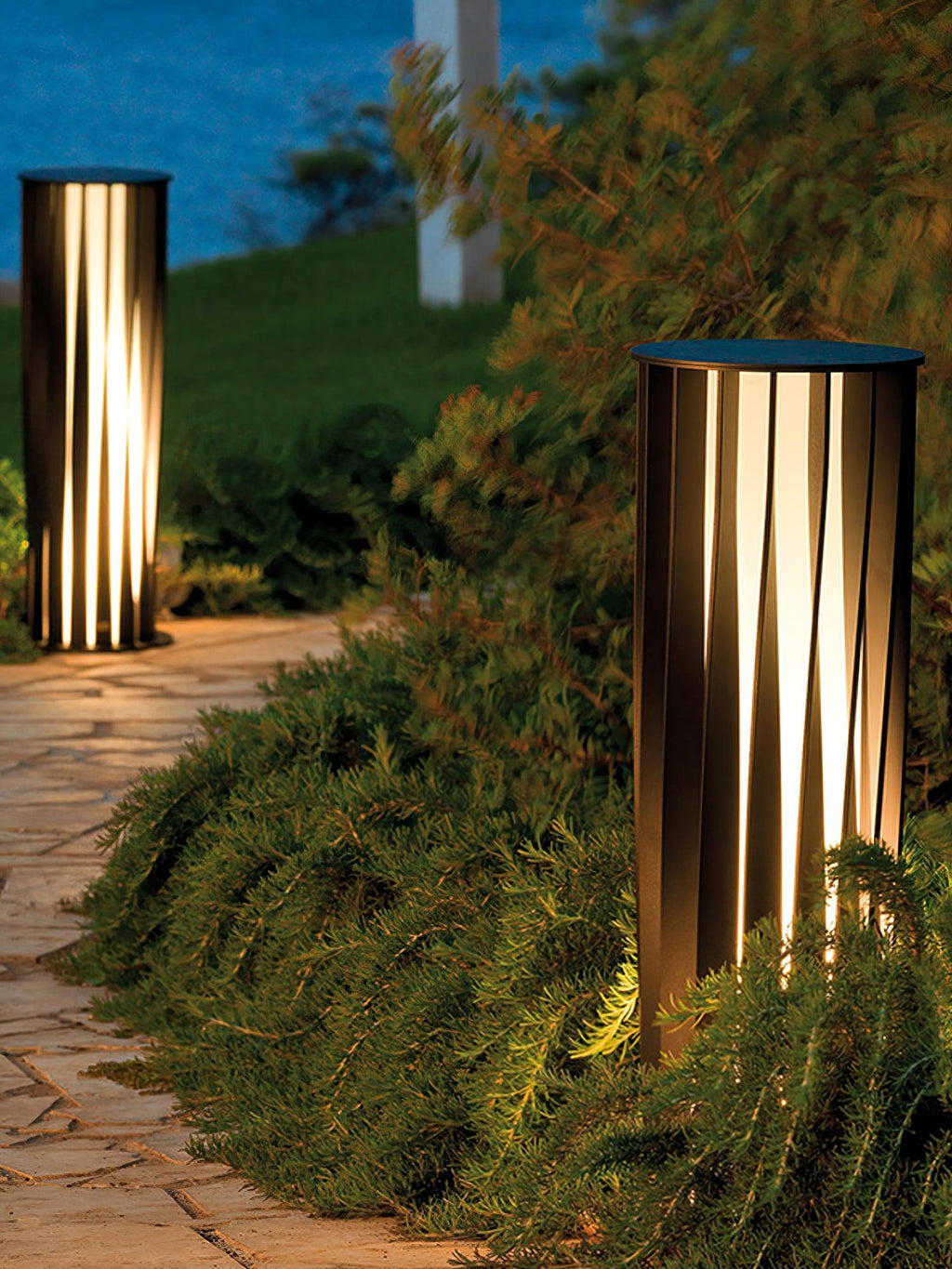 Dusk to Dawn Outdoor Lighting — Outdoor Light | Maison Monashee — view 11