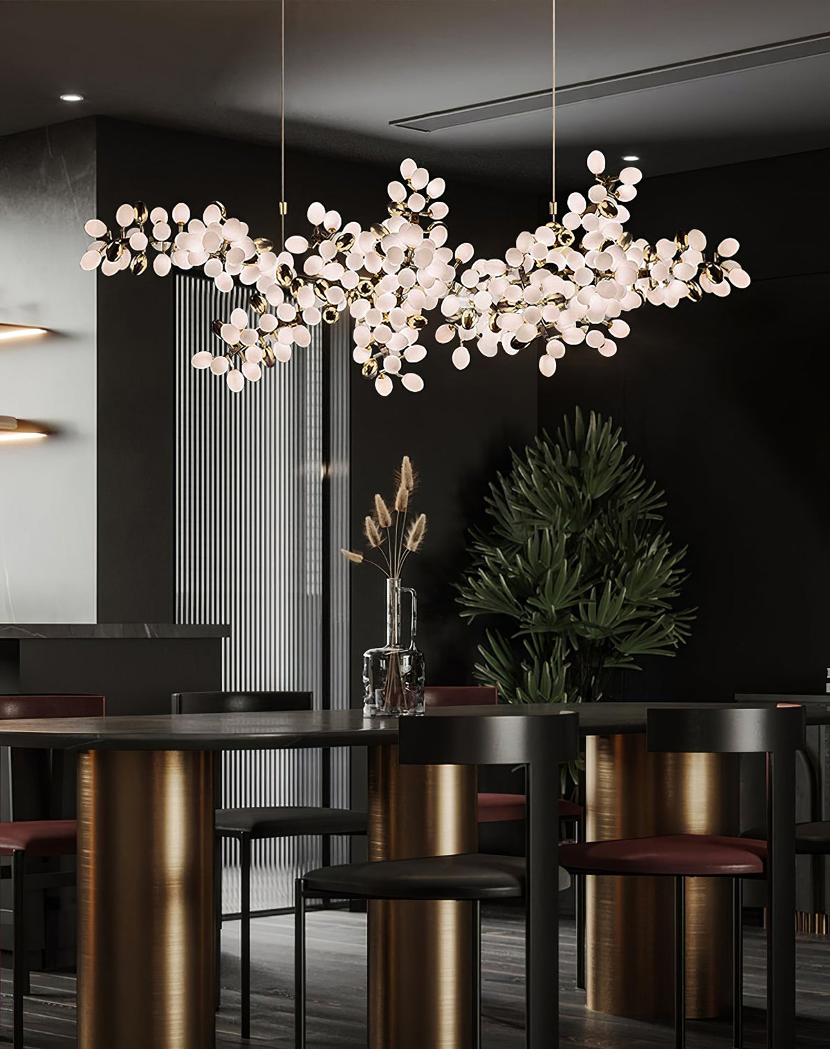 Gold Murano Glass Chandelier — Chandelier | Maison Monashee — view 40