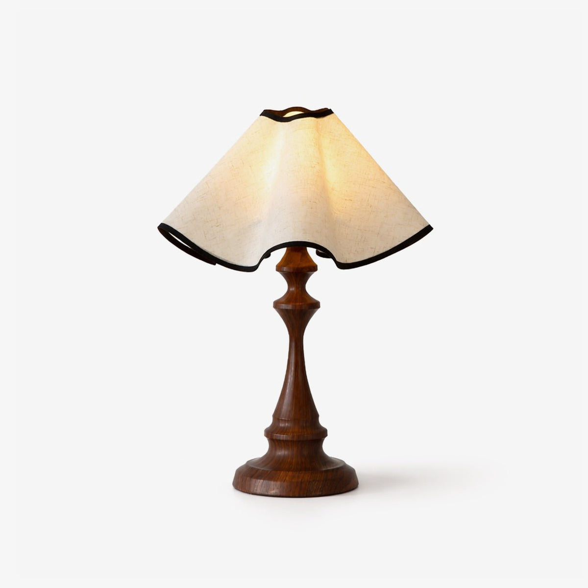 Scalloped Bedside Lamp — Table Lamp | Maison Monashee