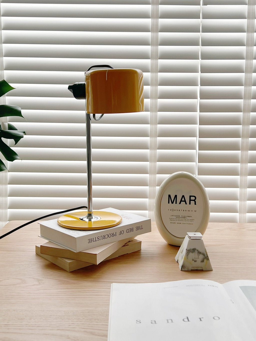 Retro Metal Table Lamp — Table Lamp | Maison Monashee — view 14