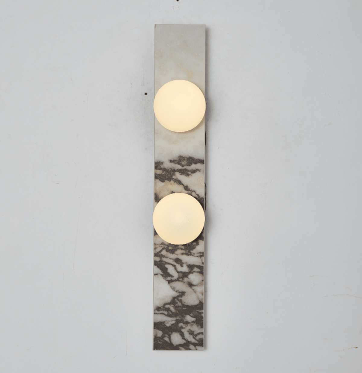 Globe Wall Sconce Black — Wall Sconce | Maison Monashee — view 12