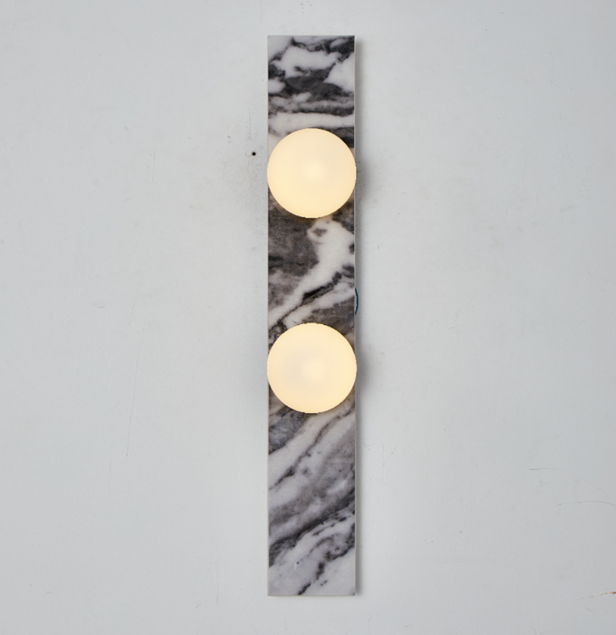 Globe Wall Sconce Black — Wall Sconce | Maison Monashee — view 14