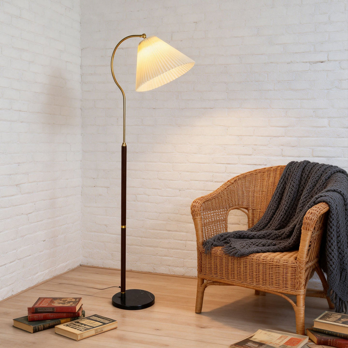 White Mid-Century Floor Lamp — Floor Lamp | Maison Monashee — view 3