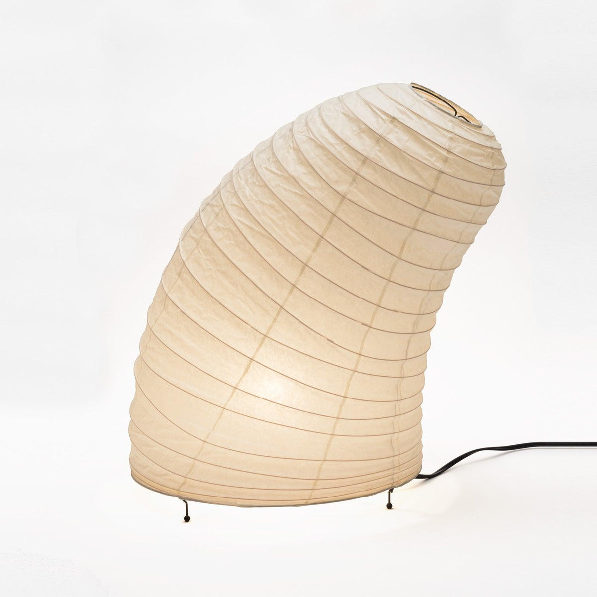 Japanese Lantern Table Lamp — Table Lamp | Maison Monashee — view 97