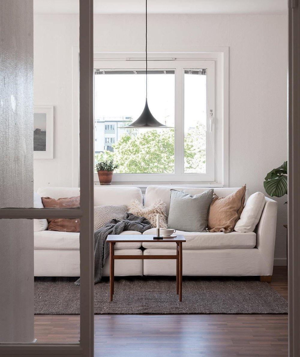 Black Pendant Light — Pendant Light | Maison Monashee — view 35